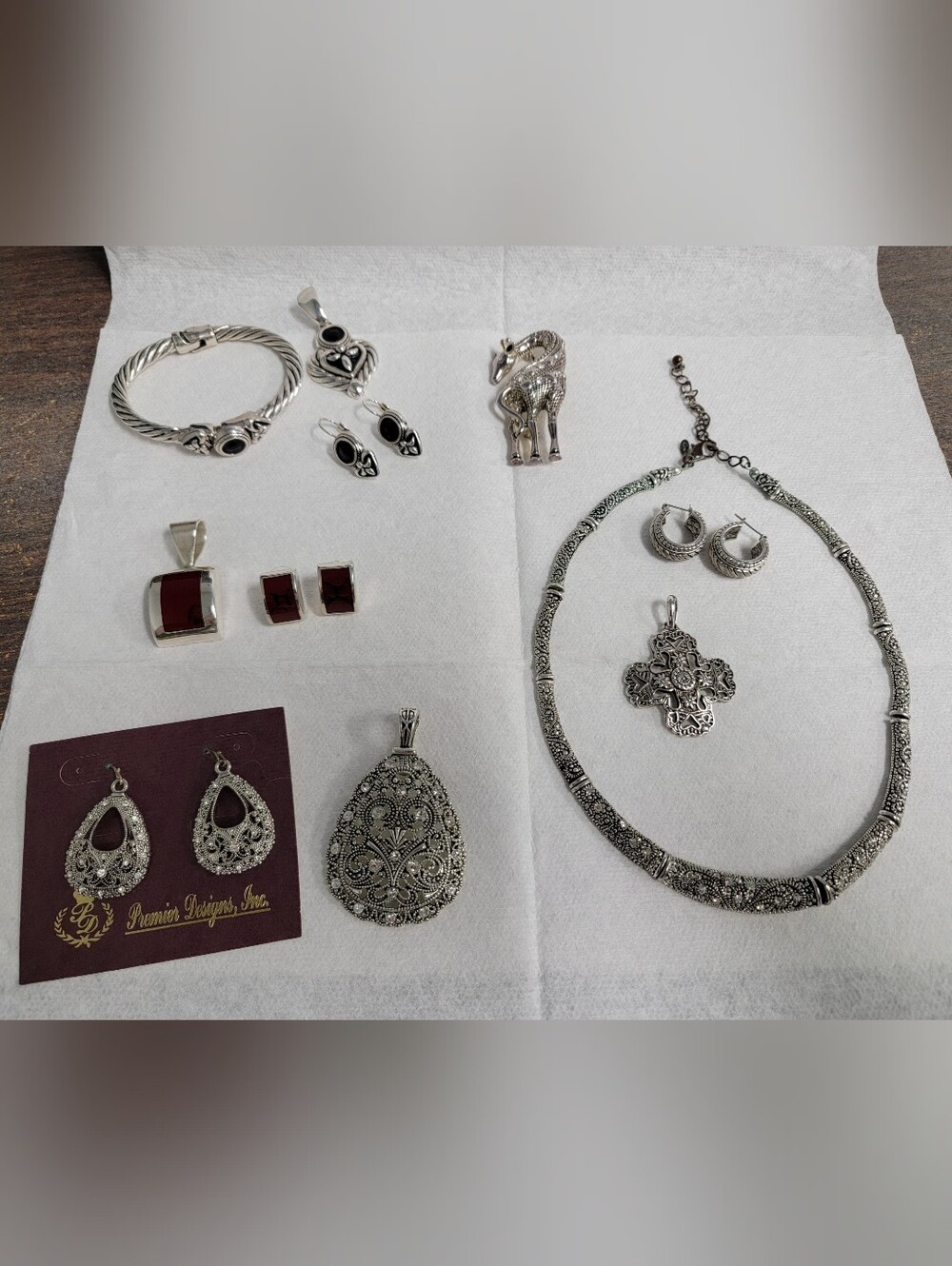 Premier Designs & Assorted Silver Tone Jewelry Lot - 15 Pieces